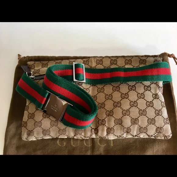 Gucci Beige GG Crossbody with Red and Green Strap - Picture 3 of 16